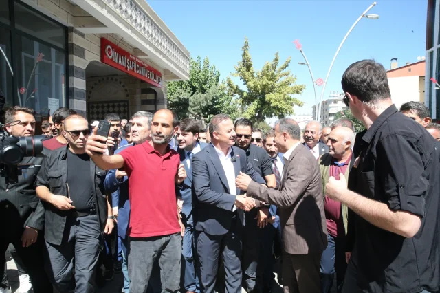 Yavuz Ağıralioğlu Muş'ta: Siyasetin Yeni Yolu