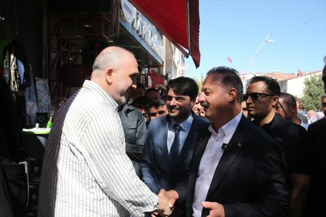 Yavuz Ağıralioğlu Muş'ta: Siyasetin Yeni Yolu