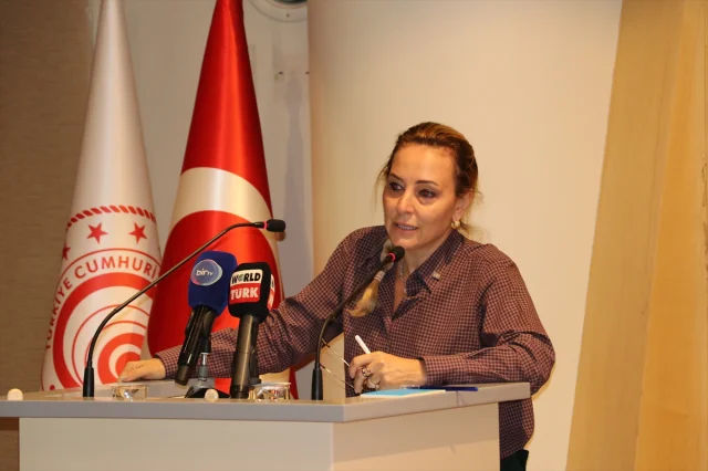 İzmir'de Tarım ve Gıda İhracatında Yenilikçi Yaklaşımlar Tartışıldı