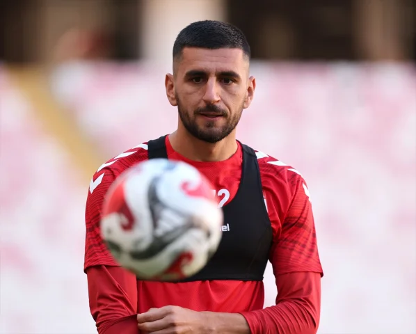 Sivasspor Evinde Avantaj Peşinde: Sarıyer Maçı Hazırlıkları Sona Erdi