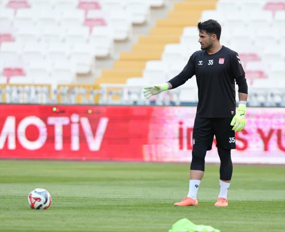 Sivasspor Evinde Avantaj Peşinde: Sarıyer Maçı Hazırlıkları Sona Erdi