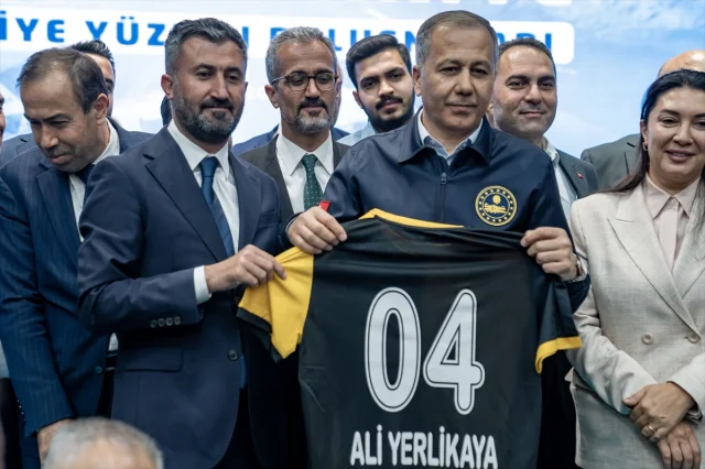 Ağrı'da Türkiye Yüzyılı Hedefleri Konuşuldu