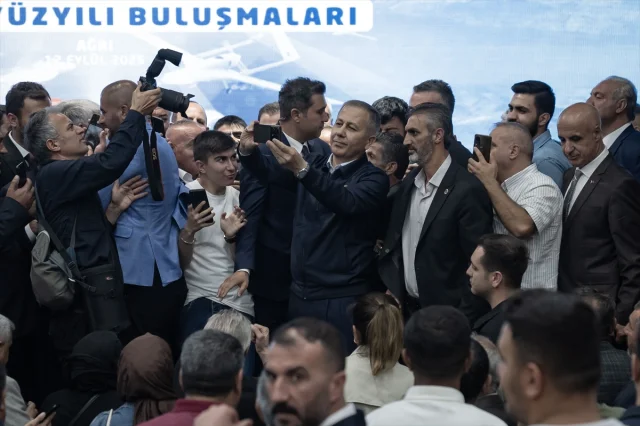 Ağrı'da Türkiye Yüzyılı Hedefleri Konuşuldu