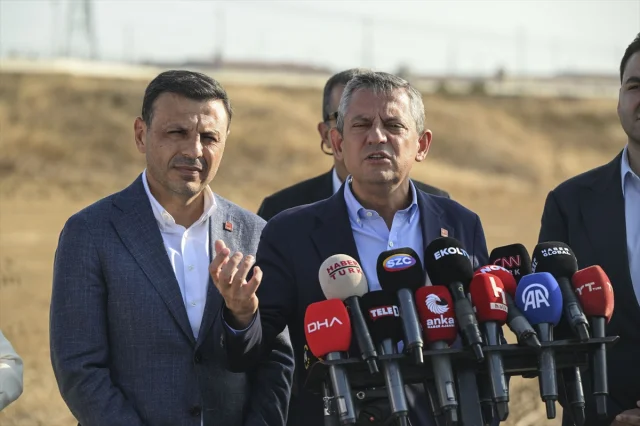 Özgür Özel'in Marmara Cezaevi Önündeki Çıkışı: "Hakkımızı Sa...