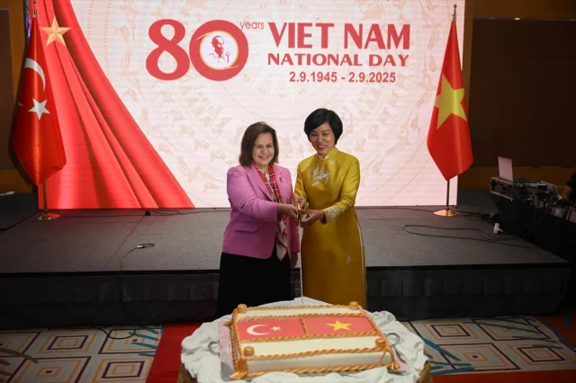 Ankara'da Coşkulu Vietnam Milli Günü Kutlaması