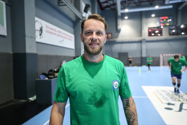 Nilüfer Belediyespor Hentbolda Tarih Yazmaya Devam Ediyor
