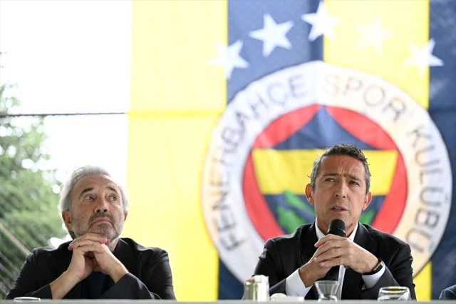 Fenerbahçe'nin Yeni Sezona Hazırlıkları ve Ali Koç'un Beklenmedik Açıklamaları