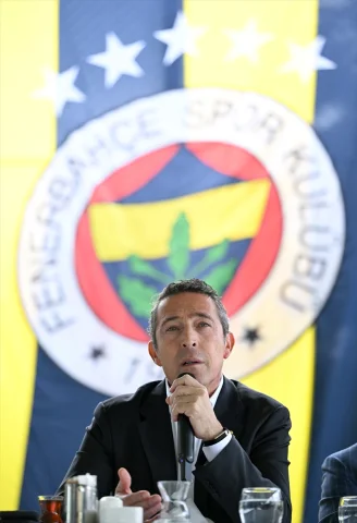 Fenerbahçe'nin Yeni Sezona Hazırlıkları ve Ali Koç'un Beklenmedik Açıklamaları