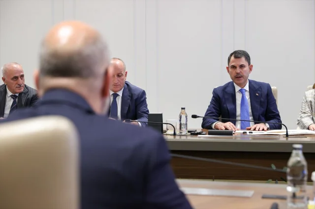 Bakan Kurum'un Konut Müjdeleri: Portekizli Bakan Takdir Etti