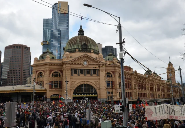 Yeni Zelanda ve Avustralya'da Filistin'i Destekleyen Gösteri...