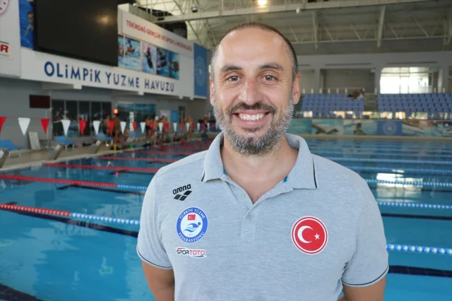 Genç Yüzücü Emre Onuş Avrupa'ya Göz Dikti