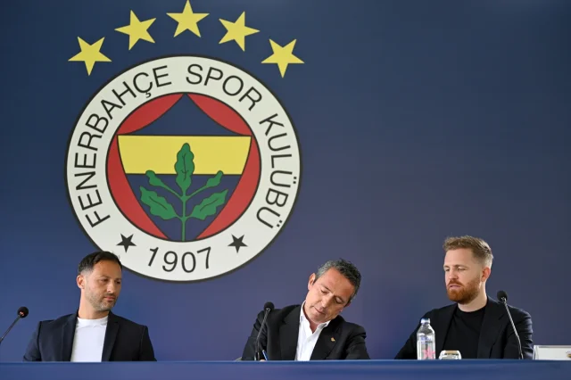 Fenerbahçe'de Büyük Değişim: Domenico Tedesco ile Yepyeni Bi...