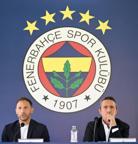 Fenerbahçe'de Büyük Değişim: Domenico Tedesco ile Yepyeni Bir Dönem