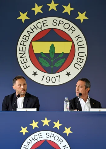Fenerbahçe'de Büyük Değişim: Domenico Tedesco ile Yepyeni Bir Dönem
