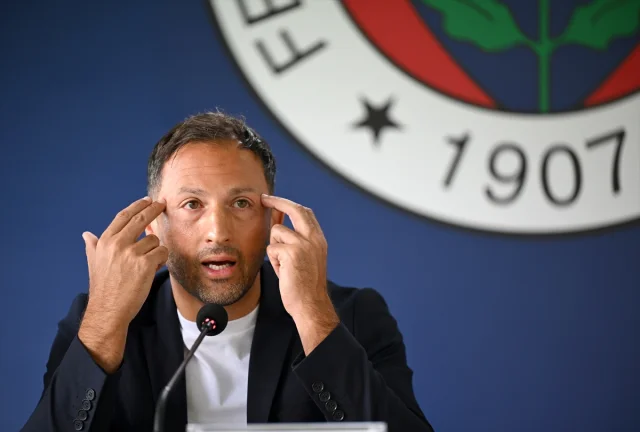 Fenerbahçe'de Büyük Değişim: Domenico Tedesco ile Yepyeni Bir Dönem