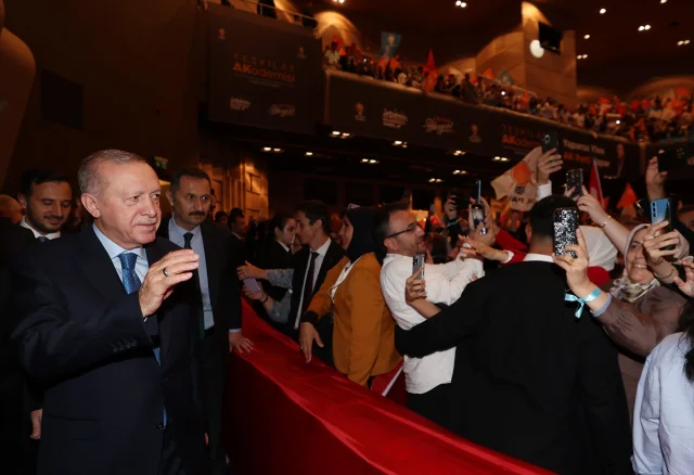 Trump Çin'e Uygulatmak İstediği Tarife ile Şaşırttı