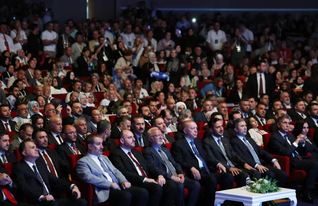 Trump Çin'e Uygulatmak İstediği Tarife ile Şaşırttı