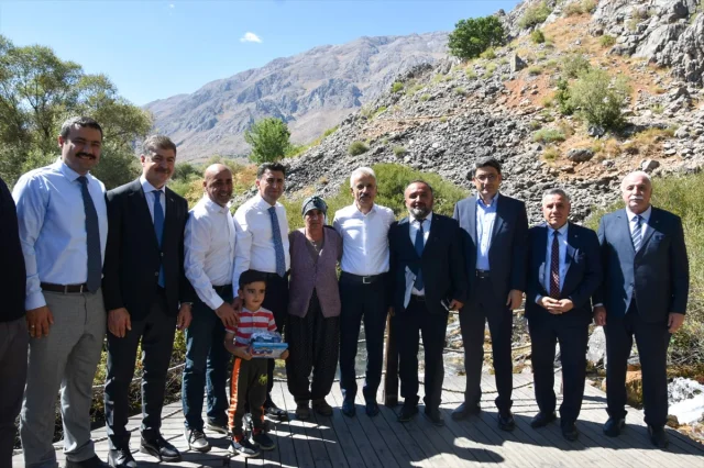 Munzur'un Gözeleri Turistlerin Yeni Gözdesi mi