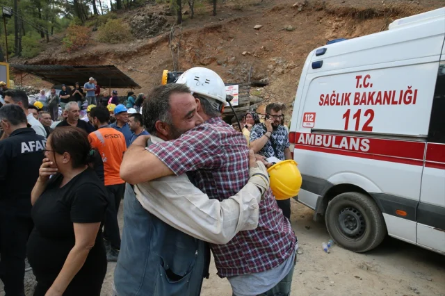 Denizli'deki Madende Mucize Kurtuluş Herkesi Sevindirdi