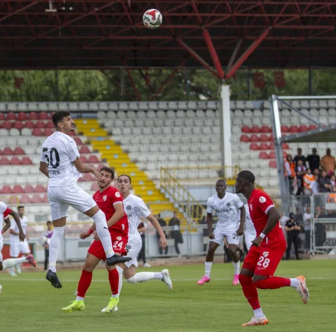 Trendyol 1. Lig'de Büyük Çekişme: Boluspor Sahasında Galip Geldi