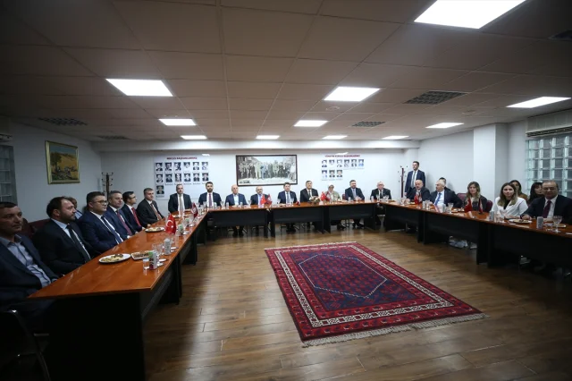 Adalet Bakanı Yılmaz Tunç: Balıkesir'de Önemli Görüşmeler ve Anlamlı Ziyaretler