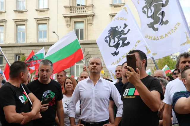 Bulgaristan'da Avroya Geçişe Karşı Bomba Protesto: Neler Oluyor?