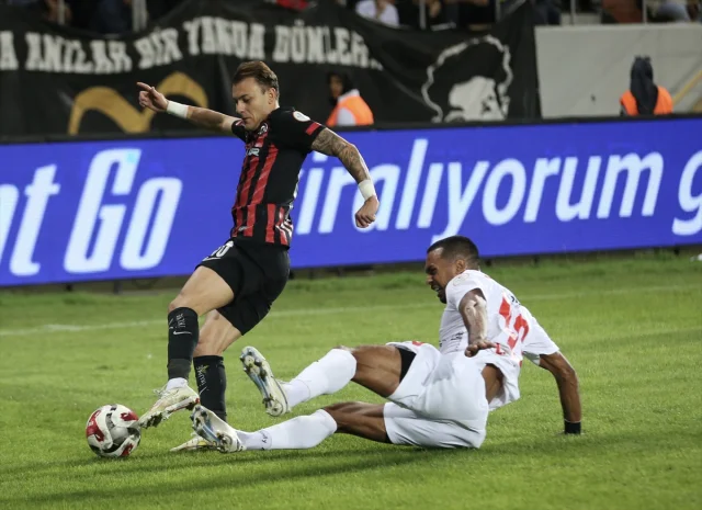 Arca Çorum FK ve İmaj Altyapı Vanspor Karşılaşmasında Gol Sesi Çıkmadı