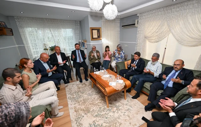 Adalet Bakanı Tunç Ailelere Verdiği Sözü Yeniledi