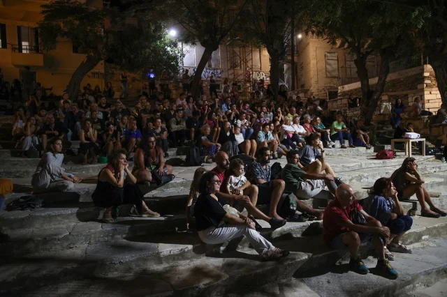 Siros Adası'nda Filistin Direnişi Belgeseline Büyük İlgi