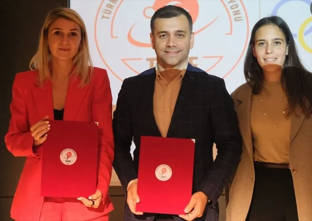 Türkiye Masa Tenisi Federasyonu Daniela Dodean Monteiro ile...