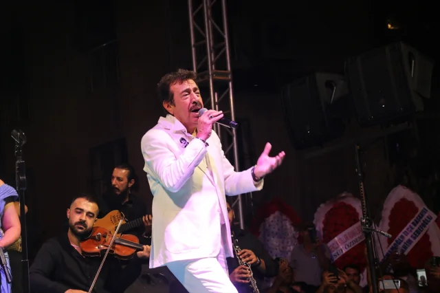 Ferdi Tayfur Müzesi Adana'da Coşkulu Törenle Açıldı