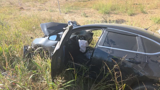 Bursa'da Şok Kaza! İki Otomobil Çarpıştı, Dört Yaralı