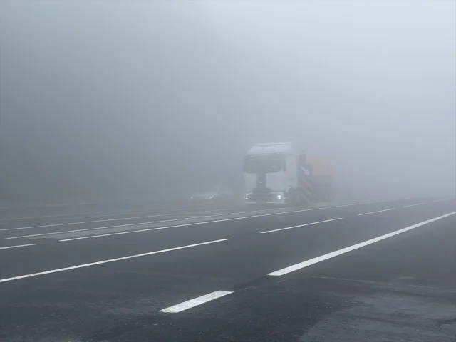 Bolu Dağı'nda Sürüş Riskleri Artıyor Sisin Etkisi Büyüyor