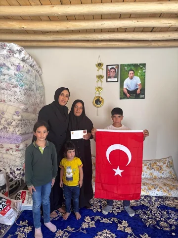 Cumhurbaşkanı Erdoğan'dan İletilen Mektup Şehit Ailesine Umut Oldu