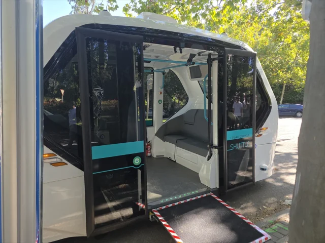 Madrid'de Devrim Yaratan Deneme Sürücüsüz Elektrikli Otobüs Yollarda