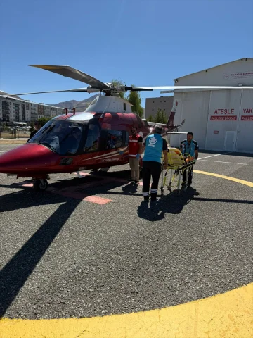 Kalp Krizi Geçiren Hasta İçin Zamanla Yarış: Ambulans Helikopter Harekete Geçti