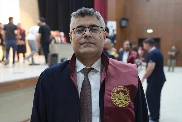 Erzurum Tıp Fakültesi'nde Yeni Dönem Heyecanı Canlı Yayınla Başladı