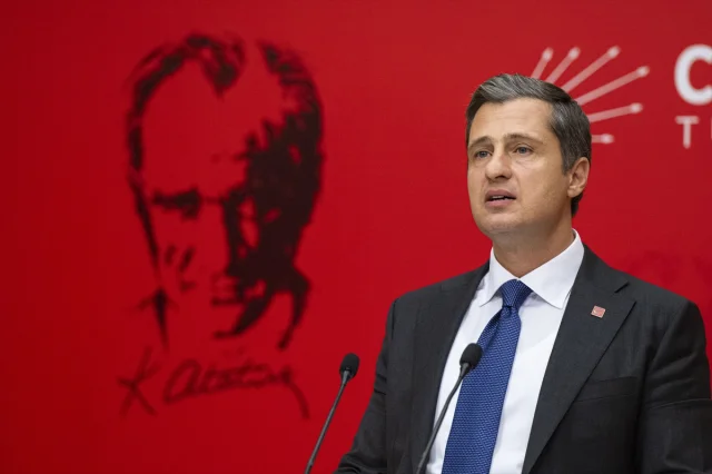 CHP'de Şok Eden Çıkış: "CHP'li Olmayanlar Dava Açıyor"