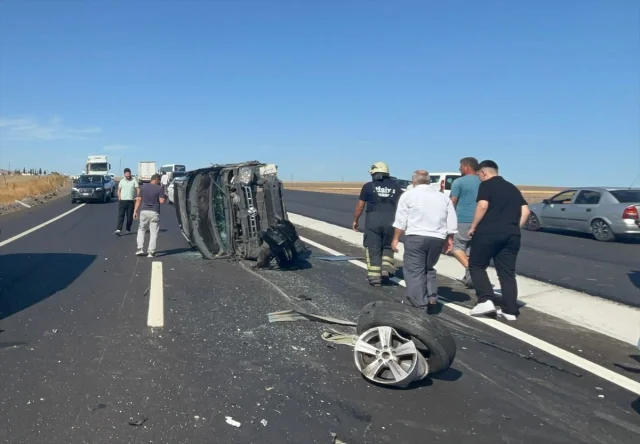 Tekirdağ'da Trafik Çilesi: Üç Araç Çarpıştı, 6 Yaralı Var