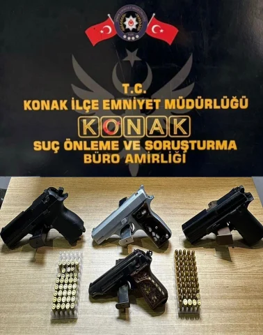 İzmir’deki Büyük Operasyon ile Uyuşturucu ve Silah Ağları Çökertildi