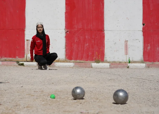 Genç Sporcu Ayşenur'dan Bocce'de Tarih Yazma Hedefi