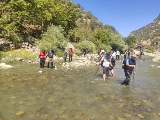 Zore Kanyonu'nda Büyüleyici Yürüyüş Etkinliği