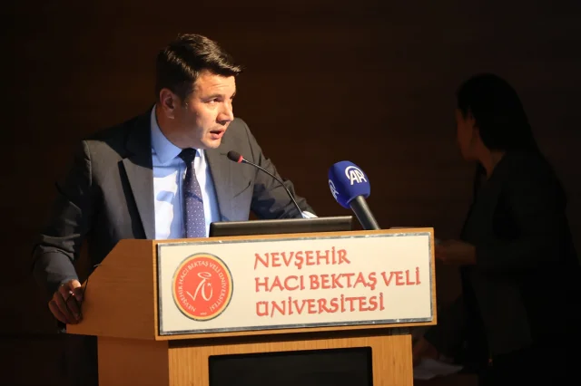 Kapadokya'nın Büyüleyici Tarihi Derinlemesine Araştırılıyor