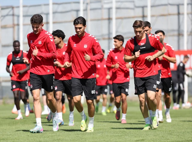 Sivasspor'un Zorlu Kupaya Hazırlığında Sürpriz Gelişmeler