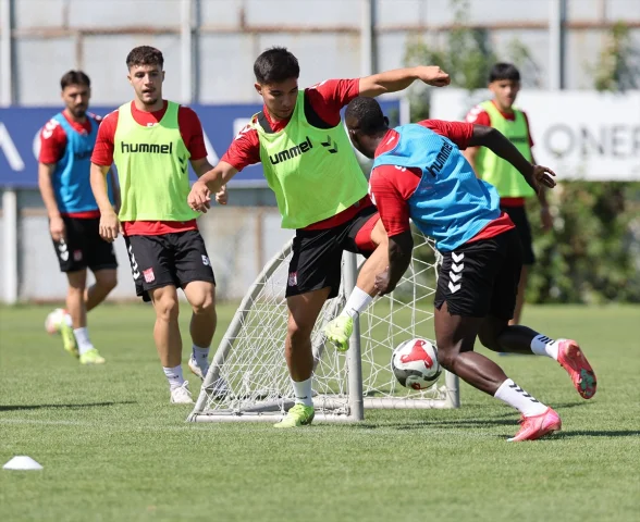 Sivasspor'un Zorlu Kupaya Hazırlığında Sürpriz Gelişmeler