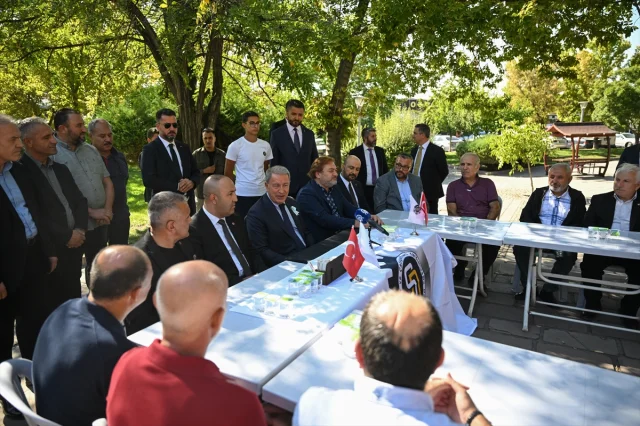 Hulusi Akar'dan Çarpıcı Açıklamalar: Terörün Sonunu Getireceğiz