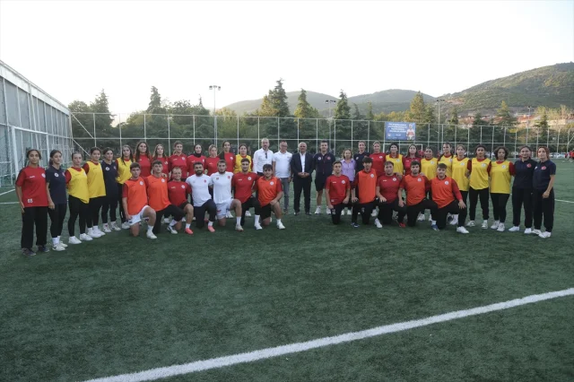 Kocaeli'nin Ragbi Gözdesi: Körfez Gençlerbirliği Parlıyor