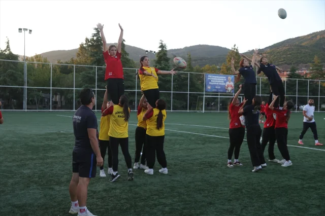 Kocaeli'nin Ragbi Gözdesi: Körfez Gençlerbirliği Parlıyor
