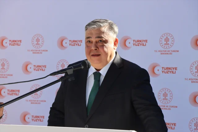 Kırklareli'nde Açılan Modern Kütüphane Geleceğe Yatırım Yapıyor
