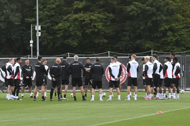 Eintracht Frankfurt ve Galatasaray'ın Dev Maçına Saatler Kala Heyecan Dorukta